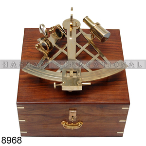 ประติมากรรมโลหะขัดทองเหลืองทางทะเลโบราณเสร็จเคสหนังของสะสม - Product Image 6