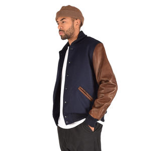 Veste bomber universitaire en cuir et laine pour hommes, avec manches en cuir, col montant, patch chenille personnalisé, service OEM, vente en gros - Product Image 3