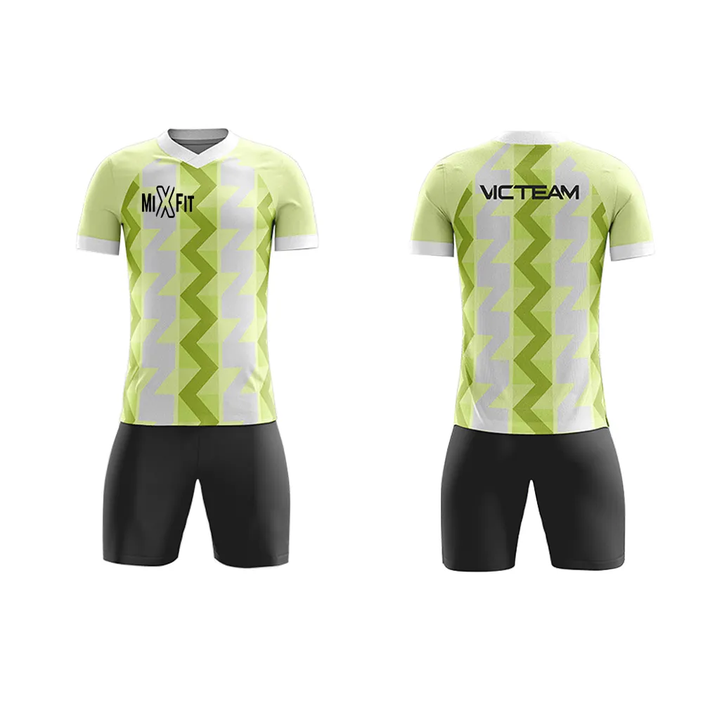 Erkekler futbol takım elbise için Set süblimasyon spor toptan futbol forması ile özel futbol forması