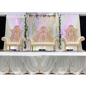 Ensemble de canapés extensibles avec sièges dorés, design de luxe, idéal pour le mariage, les mariés, 4 pièces - Product Image 1