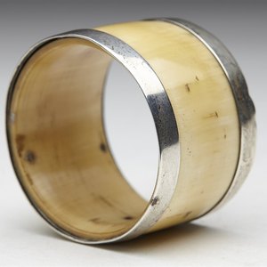 Anillos de servilletas redondos de cuerno hechos a mano para bodas y cenas, soporte de vajilla, producto en oferta, venta al por mayor - Product Image 2