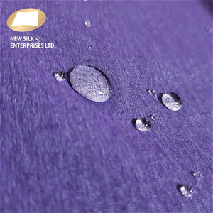 Tissu en nylon ripstop mélangé polyester et élasthanne, hydrofuge, pour chemise - Product Image 2