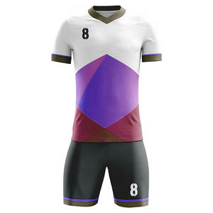 Nouveauté Vêtements de football personnalisables Design décontracté à la mode avec votre propre logo, uniforme à sublimation à prix de gros - Product Image 1