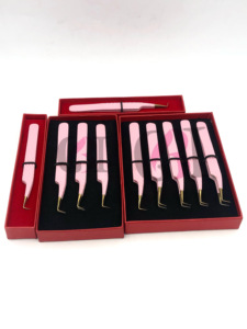 Nouveau design de pointe en or avec revêtement en poudre rose, meilleure pince à épiler en acier inoxydable à 90 degrés, avec logo personnalisé, instruments de beauté - Product Image 3