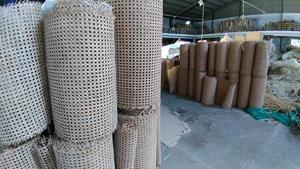 ม้วนหวายสานลายสี่เหลี่ยม ขนาด 45/60/90/120 ซม. สีสันสดใส สำหรับตกแต่งตู้ - Product Image 5