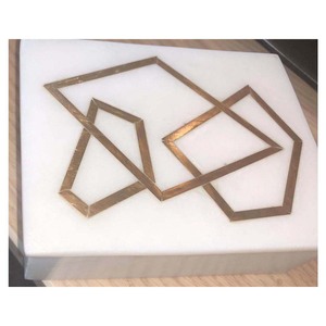 กล่องทำงานทองเหลืองฝังหินอ่อนธรรมชาติ - Product Image 1