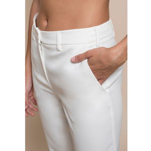Pantalones con estampado SM de la mejor calidad italiana, con bolsillos franceses, cremallera y botones en la parte delantera, corte ajustado y aberturas laterales en el bajo. Para el día de hoy - Product Image 6