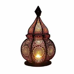 Linterna de Metal marroquí hecha a mano, linterna de mesa de Metal dorado de la mejor calidad, 20x20x32 cm - Product Image 4