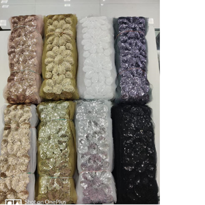 ผ้าลูกไม้ปักลายทำเองในเฉดสีพาสเทลที่น่าเบื่อเหมาะสำหรับงานศิลปะและงานฝีมือ - Product Image 1