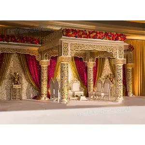 Mandap califórnia de fibra rajwada, decoração de casamento casamento casamento califórnia grand golden mandap uae