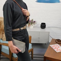 Étui à maquillage en cuir véritable avec logo personnalisé, organiseur de voyage, sac à pinceaux, pochette, housse cosmétique VES-0164