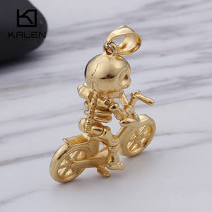 KALEN Punk In Acciaio Inox Placcato Oro Del Cranio <span class=keywords><strong>Con</strong></span> La Bici Pendente Per Gli Uomini KP79991-K - Product Image 3