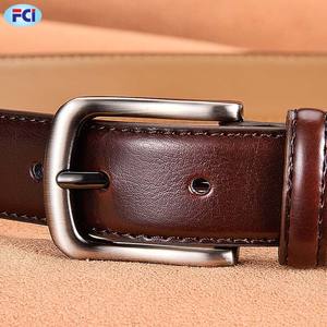 Ceinture en cuir de vachette pour hommes de haute qualité en alliage supérieur pour boucle longueur personnalisée pour les affaires et les loisirs - Product Image 4