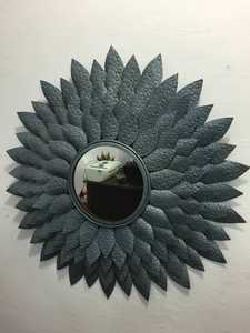 Espejo de pared decorativo con marco de Metal para decoración del hogar, colgante con forma de anillo de belleza grande, antiguo, negro - Product Image 3