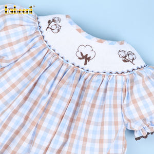 Conjunto de Romper de Burbuja para Bebé Niña, 100% Algodón Orgánico, Tela a Cuadros Primaveral, Cierre de Botones a Presión, Bordado a Mano, OEM ODM BB2565 - Product Image 3