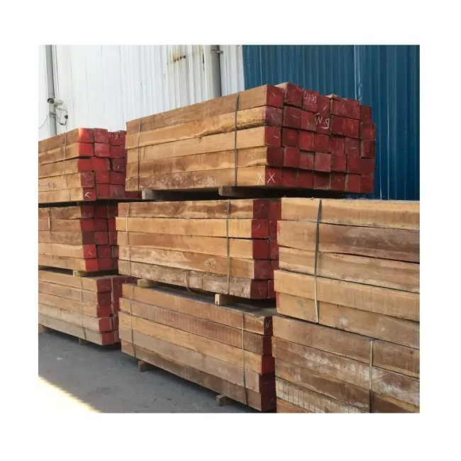 גלם טיק עץ מרובע באופן תחרותי מחיר מווייטנאם 2019-2020