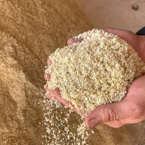 ขี้เลื่อยธรรมชาติจากอินโดนีเซียสำหรับอุตสาหกรรมเคมี ถ่านดำ วัสดุไม้เนื้ออ่อน - Product Image 1