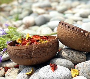 Bol et cuillère classiques en coque de noix de coco naturelle faits à la main en gros - Écologiques, compatibles lave-vaisselle, fabriqués au Vietnam - Pour crème glacée et bougies - Product Image 3