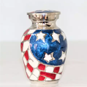 Statue monarc personnalisé en laiton et aluminium, design gaufré, protège les animaux de compagnie, idéal pour anniversaire - Product Image 4