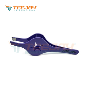 Pince à épiler pour sourcils de 8 cm, rouge, avec revêtement en poudre, prix usine OEM/ODM, avec une grande poignée pratique, pointe inclinée, pointe finement travaillée, idéale pour les sourcils. - Product Image 5