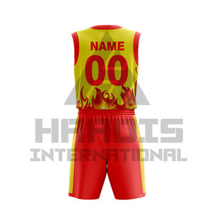 Prix de gros Nouveau design de vêtements de sport Uniformes de rugby à sublimation | Uniformes de rugby de qualité supérieure de style dernier cri - Product Image 3