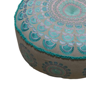 คอลเลกชั่นอันสมัยทันสมัยคอลเลกชั่น pouffe พื้นปักลายแมนดาลาทำมือ - Product Image 2