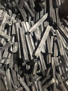 ALLUMAGE RAPIDE DE QUALITÉ CKT-AA CHARBON DE BOIS DE SCIE HEXAGONAL À FAIBLE TENEUR EN CENDRES Écologique 4-6 Heures Temps de combustion Fabriqué à la machine - Product Image 6