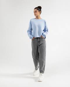 Streetwear d'hiver pour femmes pull col rond sweat Logo personnalisé Design doublé avec Logo avant Technique lavée - Product Image 3