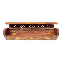 Vente directe d'usine brûleur d'encens en bois d'agar sculpté à la main en gros caractéristiques parfum de bois de santal pour la décoration d'automne
