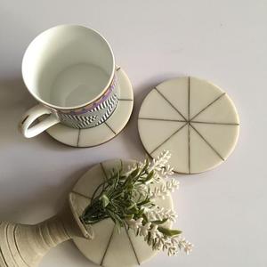 Set 4 Eco-Friendly Tea <b>Table</b> <b>Coasters</b> Reusable Antique Brass Line Resin Absorbent Home Cork <b>Coaster</b> Kitchen Bar Hotel Use - Product Image 4