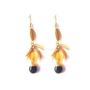 Pendientes de gota de piedras preciosas de ónix negro natural al por mayor Plata de Ley 925 con forma redonda chapada en oro para bodas y regalos - Product Image 2