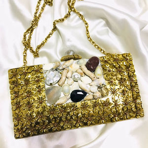 Pochettes en métal élégantes pour la mariée et la fête de créateur Portez des sacs de soirée élégants pour les occasions spéciales - Product Image 1