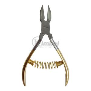 Cortadora de cutículas de hoja curva de alta calidad OEM, nuevo diseño, cortadora de manicura y pedicura de acero inoxidable para usar en los dedos - Product Image 1