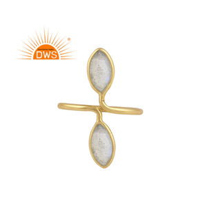 แหวนเงินแท้ชุบทอง 18k ประดับพลอยลาบราโดไรต์ รุ่นคลาสสิก จากผู้ผลิตเครื่องประดับ - Product Image 1