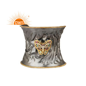 กำไลข้อมืออัญมณีรูปผีเสื้อทำด้วยมือหลายเพทายธรรมชาติดีไซน์ล่าสุดผู้ผลิตเครื่องประดับแฟชั่น - Product Image 1