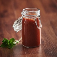 Burcu Soon Brix 28-30 Sachet de 70g de pâte de tomate concentrée Sauce à la purée sucrée Style en conserve de qualité délicieuse bientôt disponible