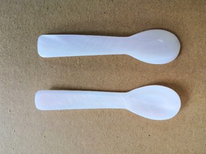 Whole sale seashell spoon, 100% natural mother of pearl spoon now on sale, non toxic spoons fom Vietnam - Product Image 4