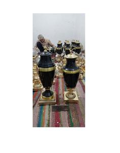 Suministros funerarios de urna de cremación, color negro, latón, muy grande - Product Image 1