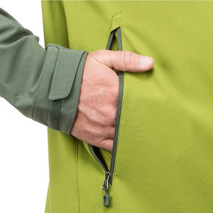 2021ผู้ชายแฟชั่นร้อนขายโพลีเอสเตอร์ฤดูหนาวกันน้ำระบายอากาศ Windproof ซอฟต์เชลล์แจ็คเก็ต - Product Image 5