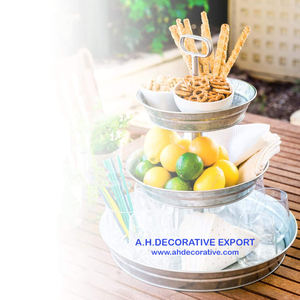 Bandeja de Servicio de 3 Niveles Estilo Rústico/Bandeja Galvanizada de 3 Niveles, Elegante Soporte para Pastel de Bodas Antiguo a Precio de Mayoreo - Product Image 3