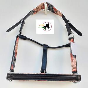 Licou de cheval en cuir équestre de haute qualité avec conception de pièce de joue de nez de canal vide de luxe rembourrage imprimé serpent personnalisable - Product Image 2