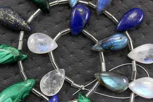 Joyería India hecha a mano, cuentas naturales de múltiples piedras preciosas de 16 piezas, piedra Briolette con forma de pera suave para diseños únicos - Product Image 6