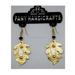 Pendientes de fiesta en la playa de invierno chino 2024, pendientes redondos de Navidad, pendientes de San Valentín con cuentas americanas, joyería con cuentas colgantes - Product Image 1