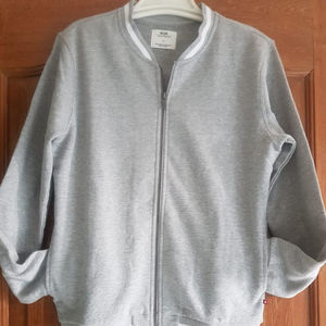 Lote de jersey con etiquetas de marca para hombre, jersey con cierre y cremallera, cuello redondo, manga larga, Jersey de algodón de colores sólidos grises, disponible en banda de 240 V - Product Image 1