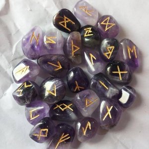 Vente en gros de cristal naturel améthyste runes spécimens minéraux pour la méditation divination pierres de guérison sorcières runes ensemble de pierres - Product Image 4
