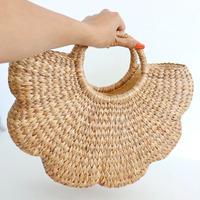 Sac en jacinthe d'eau en forme de demi-fleur, sac de plage en paille rond à anneau pour femmes, vente en gros au Vietnam