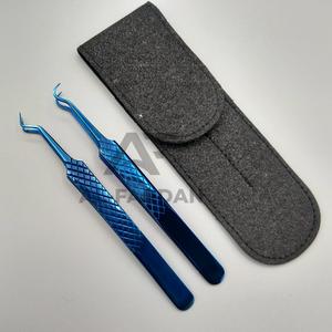 แหนบขนตาปลอมทำจากสเตนเลสสตีลแข็งแรงพร้อมแหนบขนตาเพิ่มวอลลุ่มรูปร่างตะขอใหม่สีฟ้าไททาเนียม - Product Image 6