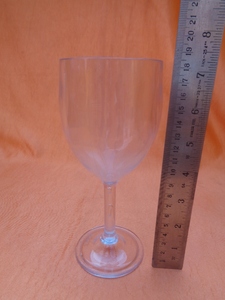 Gobelet de verre vintage en acrylique transparent, dur et personnalisé, pierreries pour le vin - Product Image 2