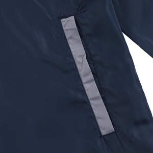 Chaqueta deportiva personalizable para hombre, con capucha y cremallera completa, cortavientos ligero e impermeable de piel de oveja, prendas de vestir informales de otoño en gris marino - Product Image 4