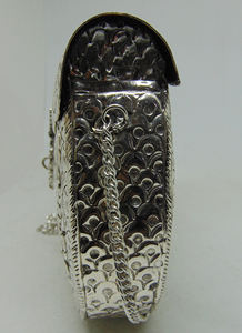 Vintage Indian Brass <b>Clutch</b> <b>Purse</b> for Women Hand-Carved Floral Metal Frame Pearl Decorations Flap Shoulder Bag for Evening Use - Product Image 3